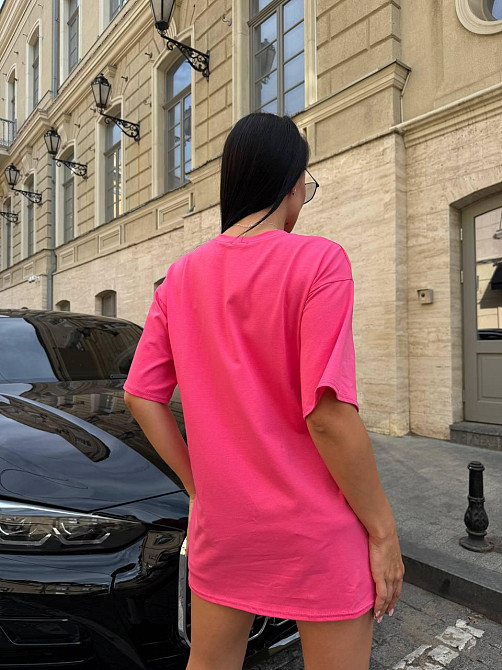 Жіноча подовжена оверсайз футболка з милим принтом турецький кулір Одеса - фото 10