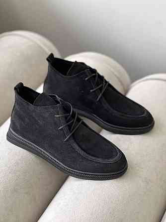 Arcoboletto Черевики жіночі Arcoboletto чорні натуральна замша висота 9см підошва 2/2.5см розмі Коломыя