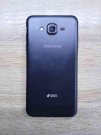 Б/У Смартфон Samsung SM-J700H/DS (Galaxy J7) 2 SIM, 5.5