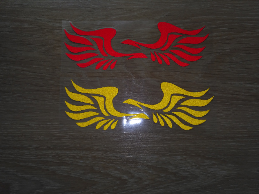 Наклейки Крила на авто Жовтий та Червоний світлоотра Київ - фото 2