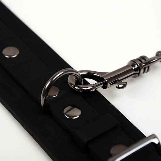 Наручники із силікону Pornhub Silicone Wrist Buckles Sex Aura Київ