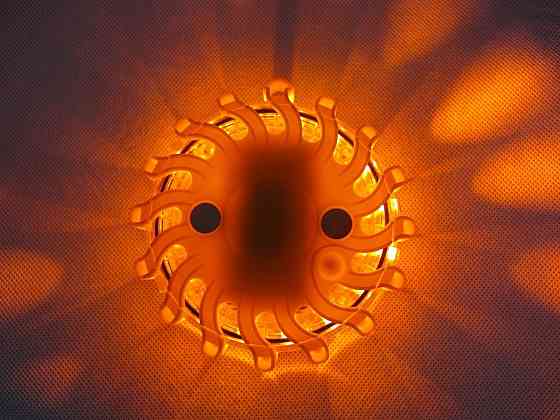 Ліхтар переносний світлодіодний з магнітом (9 світлових режимів, 16 LED, 1хCR23) Одеса