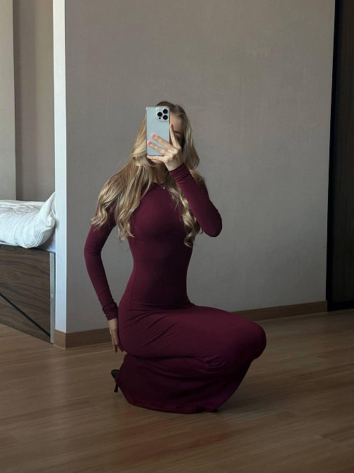 Женское облегающее макси платье из вискозы Одесса - изображение 3