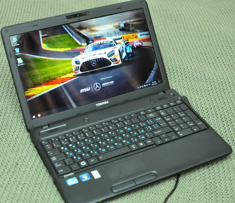 Ноутбук игровой: Toshiba C660 (Core i5/ 8/320GB. Video 2Gb .) Киев - изображение 6