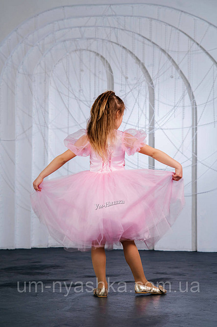 Рожева пишна сукня з блискітками Кривий Ріг - фото 3