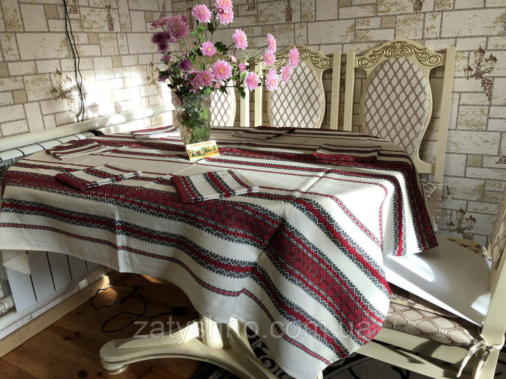 Червона вишита скатертина на льону з серветками. Київ - фото 4