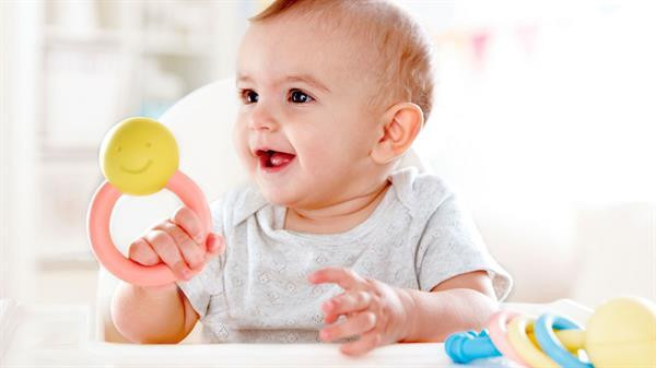 Брязкальце-прорізувач Hape Веселе колечко (E0025) Харків - фото 12