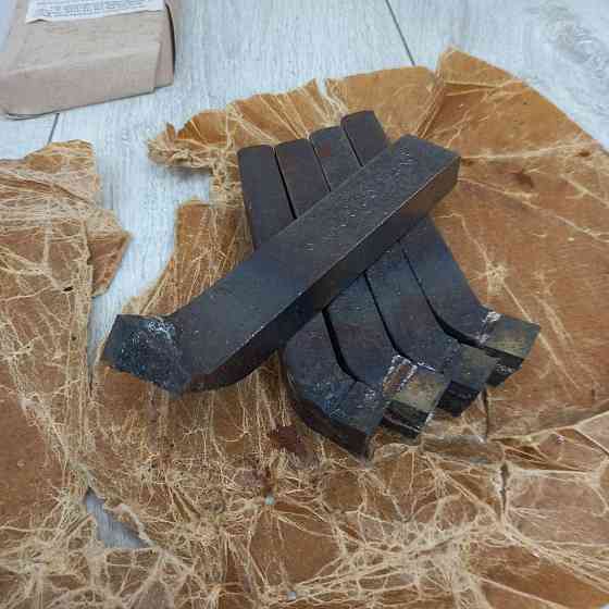 Різець прохідний відігнутий 25×16×140 ВК8 – токарний інструмент для обробки металу Харків