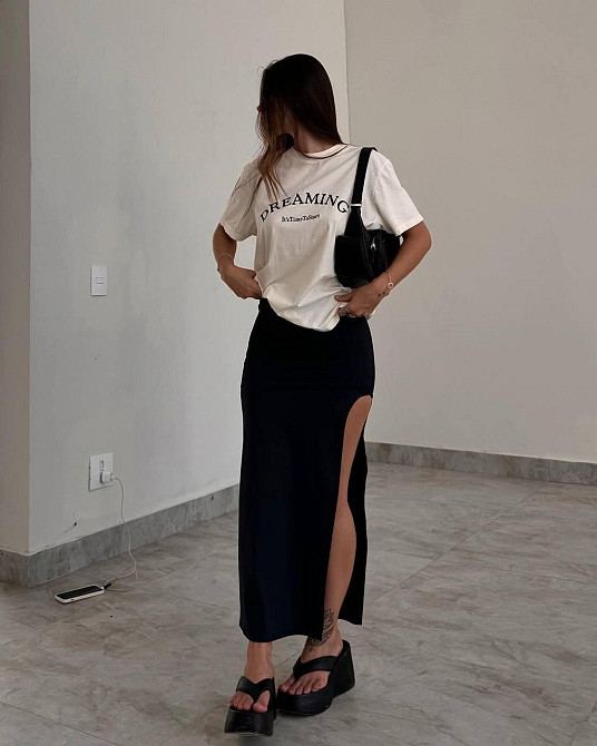 Жіноча стильна вечірня сукня-бандо з турецької віскози Одеса - фото 5