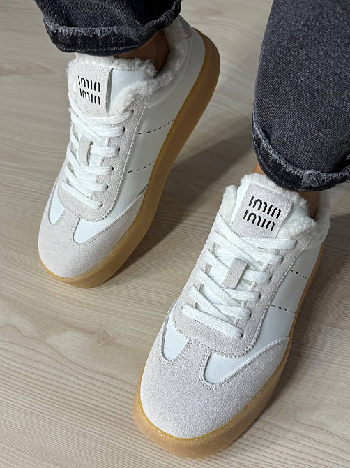 Кеди жіночі Hengji 632-23 утеплені шкіряні з замшею на хутрі білі, 41, 25,5 см Київ - фото 9