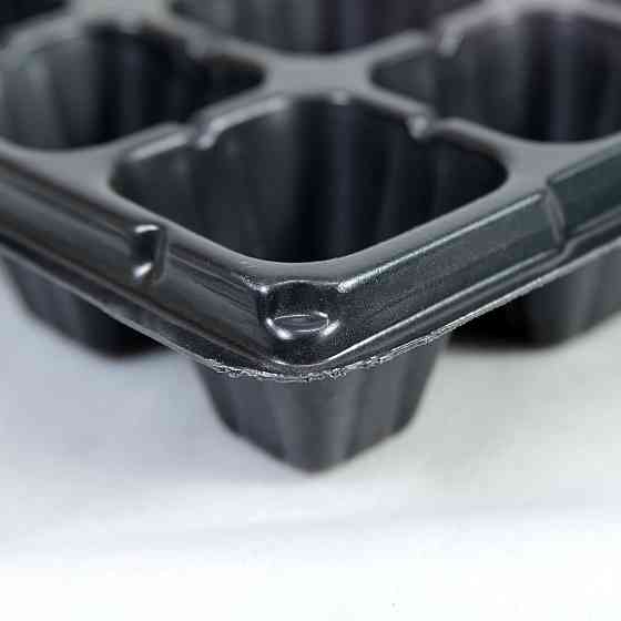 Касета для розсади 54*28 см 32 комірки Дніпро