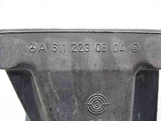 Mercedes-Benz  A6112230804 Кронштейн опори двигуна правий OM646 R4 2.2 cdi C-Class W203 E-Class W211 Одесса