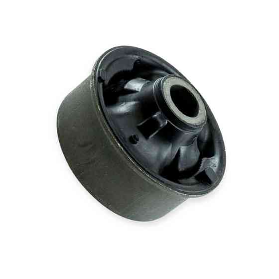 Сайлентблок переднього Toyota Auris E15, Avensis T27 задній важіль Мукачево