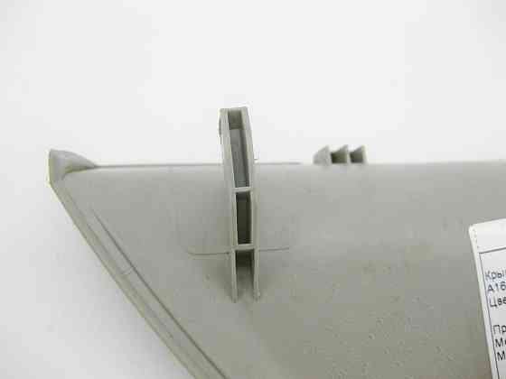 Mercedes-Benz  A1646800439 7E94 Кришка правого торця панелі приладів сіра ML W164 GL X164 Одеса