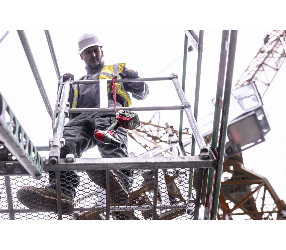 Страхувальний еластичний строп MILWAUKEE для електроінструменту вагою до 4.5 кг Одеса - фото 10