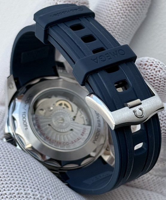 Швейцарские часы Omega Seamaster Diver 300M Master Co-Axial Blue. Харьков - изображение 1