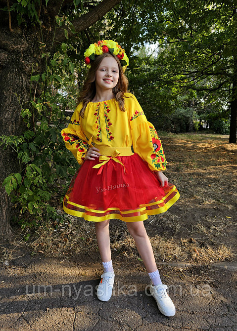 Костюм вишиванка жовта з маками для дівчинки Кривий Ріг - фото 2