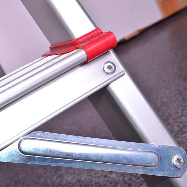 Драбина алюмінієва, 8 сходинок, висота: 2248 мм, висота до платформи: 1720 мм, 150 кг INTERTOOL LT-1008 Київ - фото 12