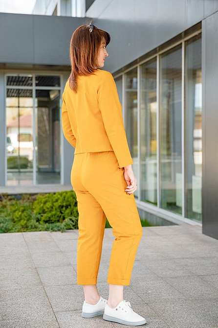 Костюм женский брючный, горчичный, лен стрейч ( комплект брюки + кофта ), топ Крохатушка одяг Киев - изображение 2