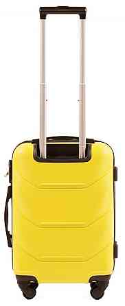 Валіза пластикова WINGS 147 мала 55 см жовта Київ