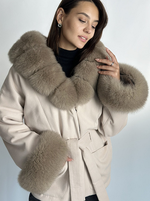 Пончо пальто жіноче з хутром капюшон і манжети Бежевий 46/48 Харків - фото 4