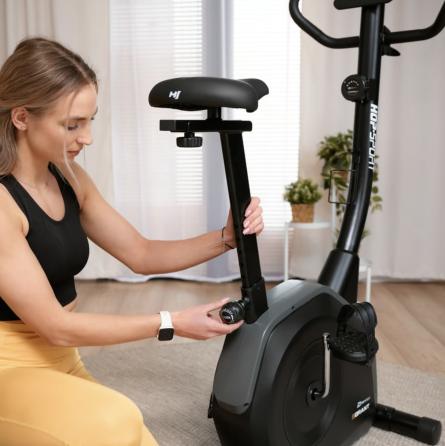 Велотренажер Hop-Sport HS-4000H Grant черно-золотистый Киев