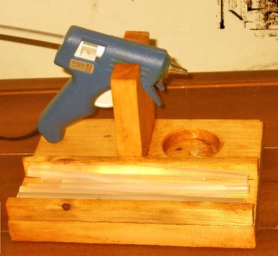 Підставка для клейового пістолета "Ортоба" каррі Миколаїв - фото 1