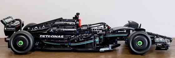 Конструктор Technic Mercedes AMG w 14 e-performance F1 подарунок. Киев