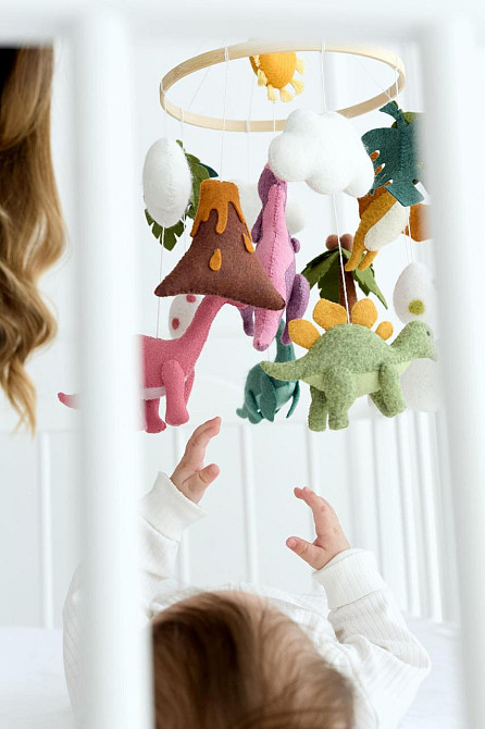 Дитячий мобіль на ліжечко для немовлят WoollyFox "Історія динозаврів" Київ - фото 4