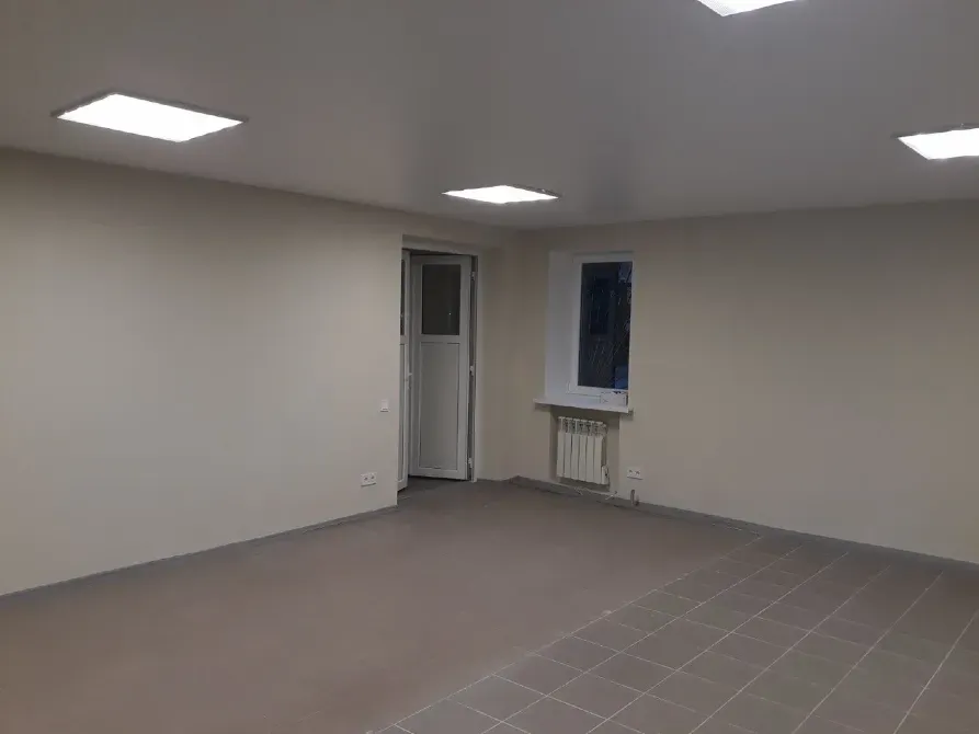 Продам приміщення з окремим входом. Будівельників 5а. Гарний ремонт- все як на фото, був "ОщадБанк". Дніпро - фото 5