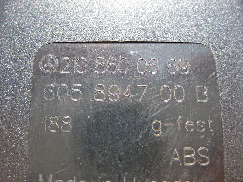 Mercedes-Benz  A2198600669 Замок - засувка заднього правого ременя безпеки CLS C219 Одеса - фото 3