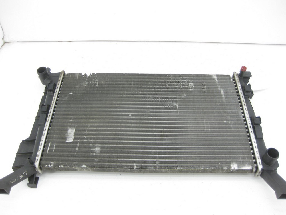 Mercedes-Benz  A1695000303 Радіатор охолодження двигуна Одеса - фото 5