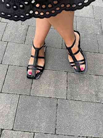 Notta bene Босоніжки жіночі чорні літні шкіряні Notta bene BS-0124 з квадратним носком / Стильн Коломыя