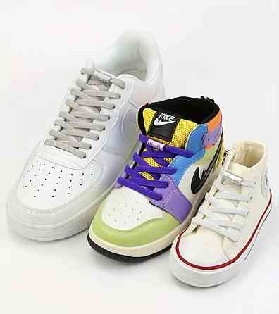 Шнурки еластичні плоскі з циліндричною застібкою Сміла