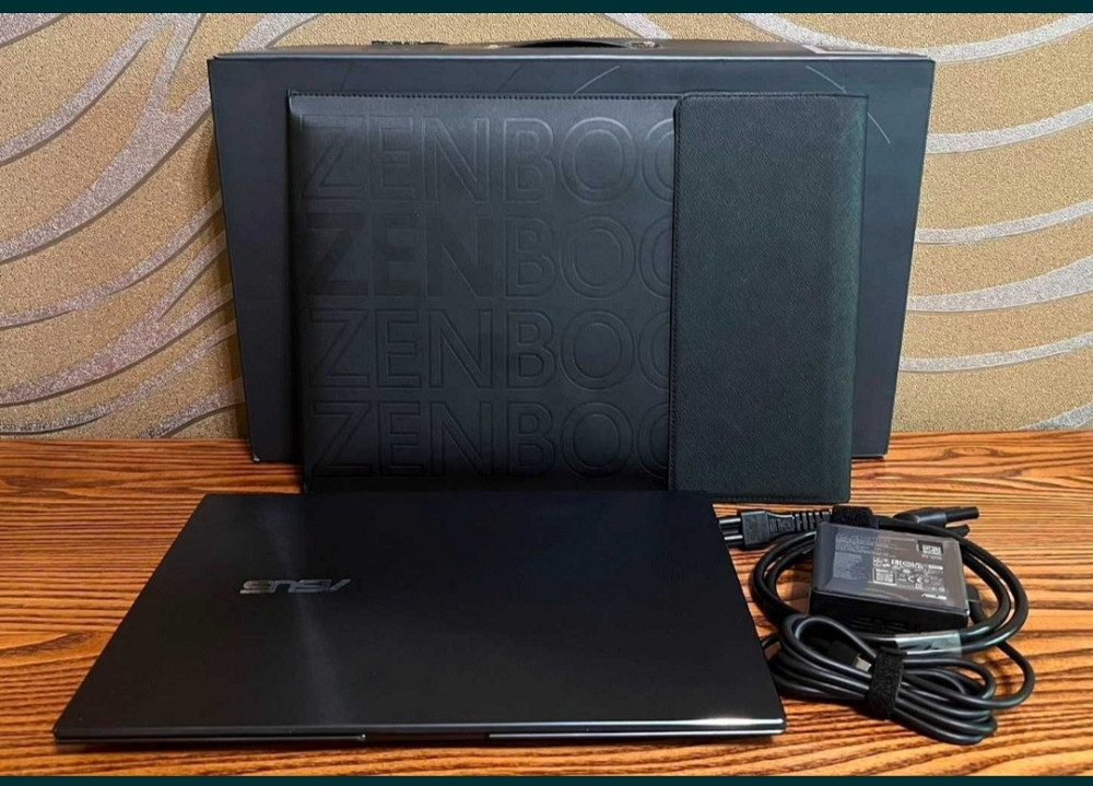 Ноутбук Asus Zenbook UX5401ZA-RS74 (Intel i7-12700H,OLED,1TB) Харків - фото 1