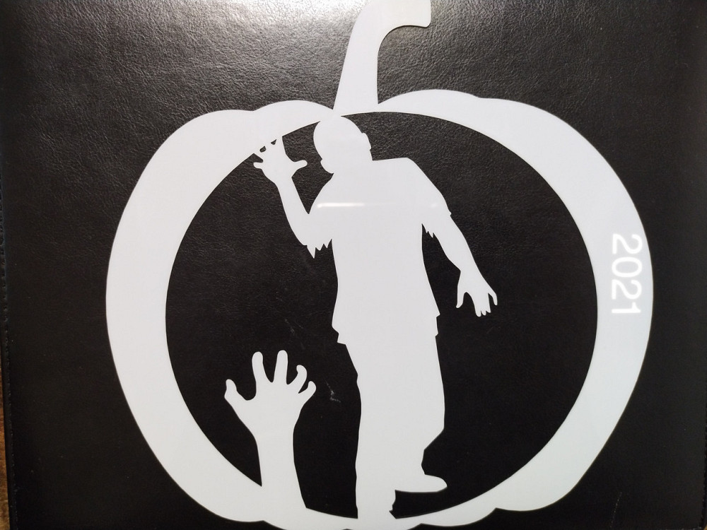 Трафарет для Хэллоуина Демон 20 на 16 см серый Киев - изображение 1