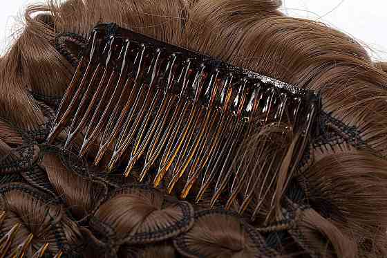 Шиньйон-хвіст Combs Hepburn світло-коричневий накладний хвіст пряме термостійке волосся 80 г Київ