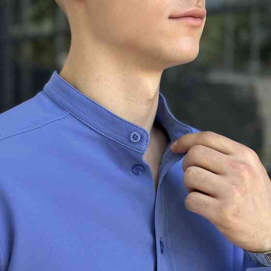 Блакитна сорочка для чоловіків з довгим рукавом з ґудзиками Pobedov Legend Київ