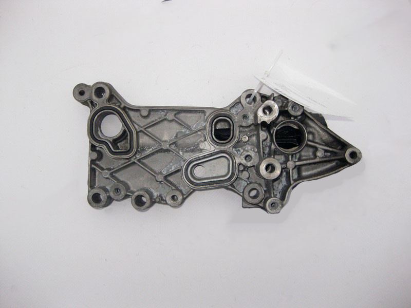 Mercedes-Benz  70362380 Кронштейн масляного радіатора та корпусу фільтра двигуна OM651 R4 2.2 cdi E-Class W212 Одеса - фото 2