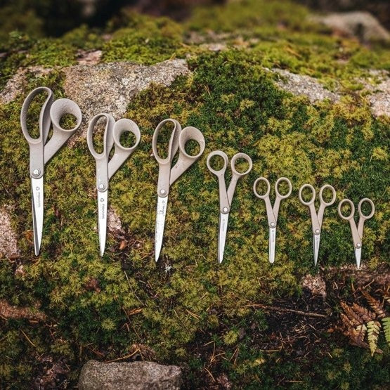 Універсальні Ножиці екологічні маленькі для хобі 13 см Fiskars "ReNew" (1062546) Нержавіюча сталь Нововолинськ - фото 10