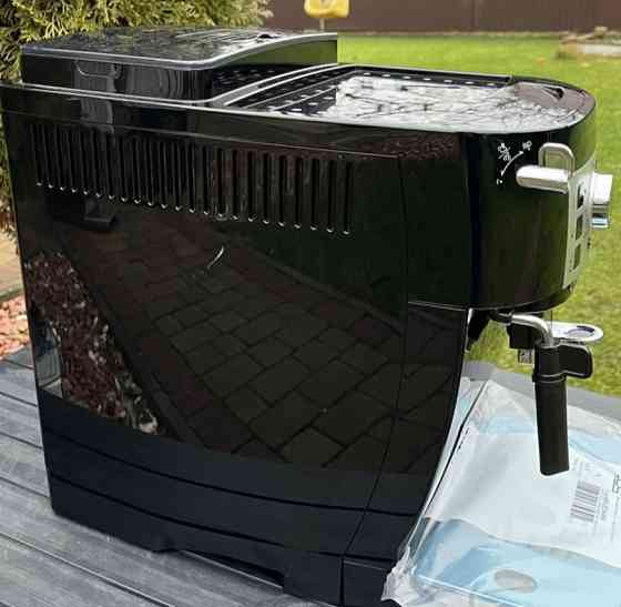 Кавоварка Delonghi Magnifica S. Київ