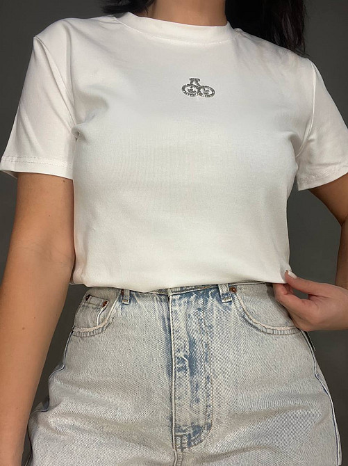 Футболка жіноча A-N 911-20 середня довжина вишня камінчики one size, білий, one size Київ - фото 7