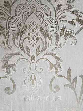 Шпалери вінілові на флізелін метрові Marburg Kingdom 31523 вензелі розетки золотом на світло-коричневому тлі Київ