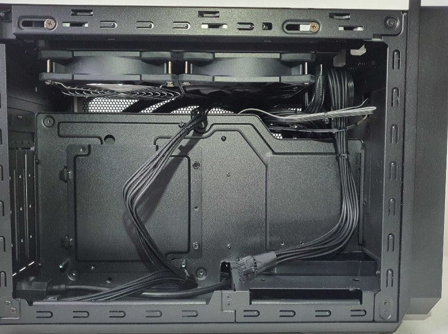 Новый игровой mini itx ПК | Ryzen 7 7800X3D | 32GB RAM | SSD M.2 1TB. Харьков - изображение 1