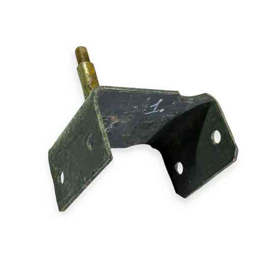 Кронштейн ГАЗ 3302 заднього верхнього амортизатора Мукачево