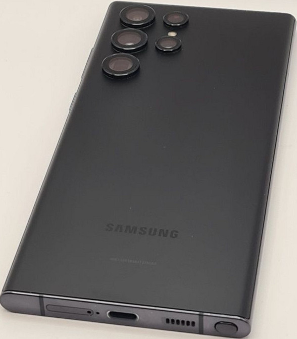 Без дефектов! Смартфон Samsung S22 Ultra 128Gb. Киев - изображение 1