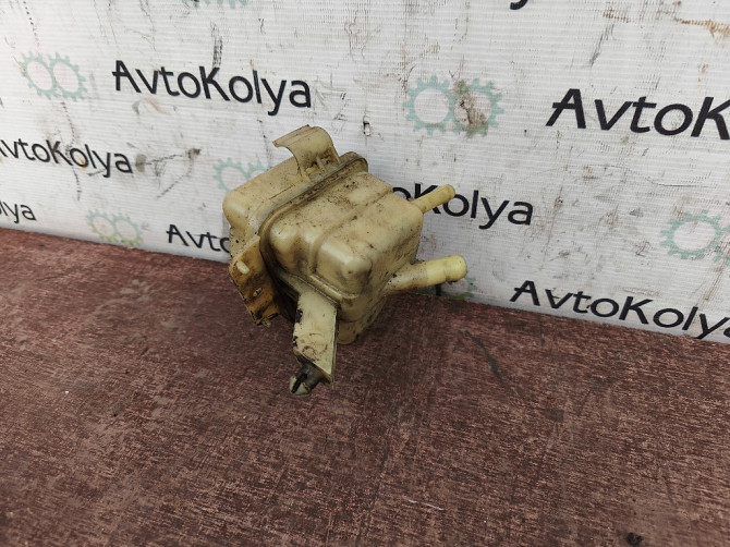 Бачок гідропідсилювача керма VW T5 1.9 / 2.0 / 2.5 tdi 2003-2015 (7E0422371G) Ковель - изображение 2