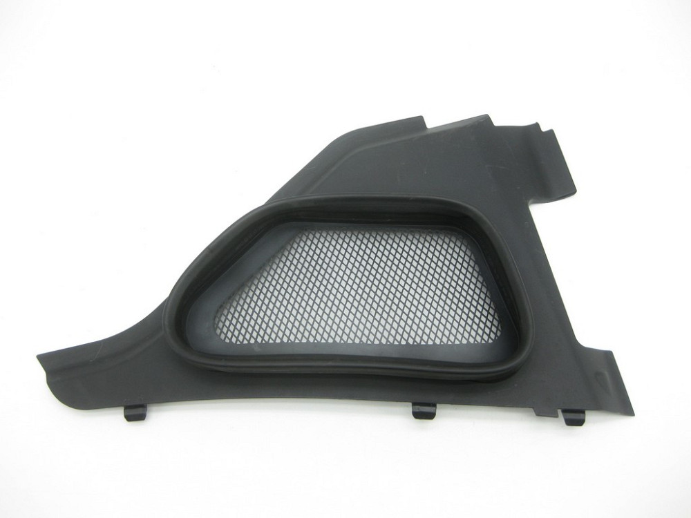 Mercedes-Benz  A1668300201 Накладка під лобовим склом на повітрозабірник пічки ML/GLE W166 GLE Coupe C292 GL/GLS X166 Одесса - изображение 1