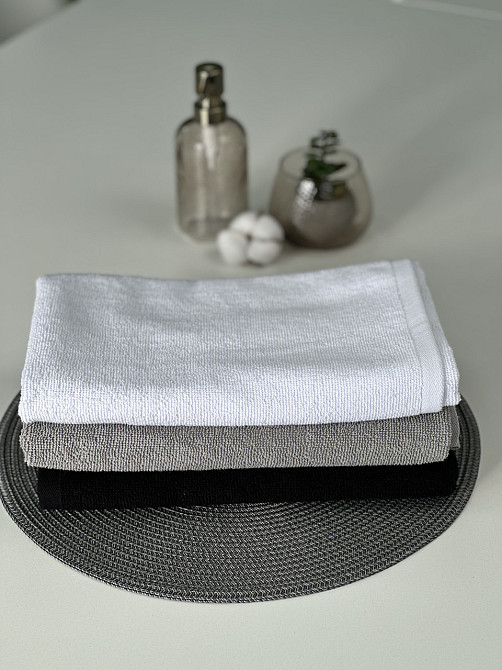 Полотенце однотонное Ideal Textile 50х90 см 400 г/м2 Черновцы - изображение 2