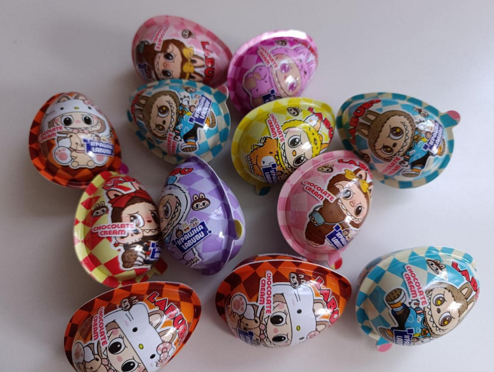 Упаковка яєць із сюрпризом LABUBU 15 г × 12 шт — шоколадні солодощі з іграшкою для дітей Харків - фото 5
